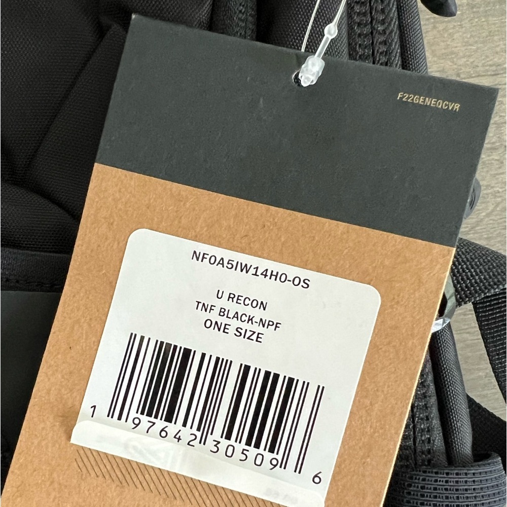The North Face Unisex RECON MTNF BLACK-NPF
ONE SIZE - Picture 6 of 7